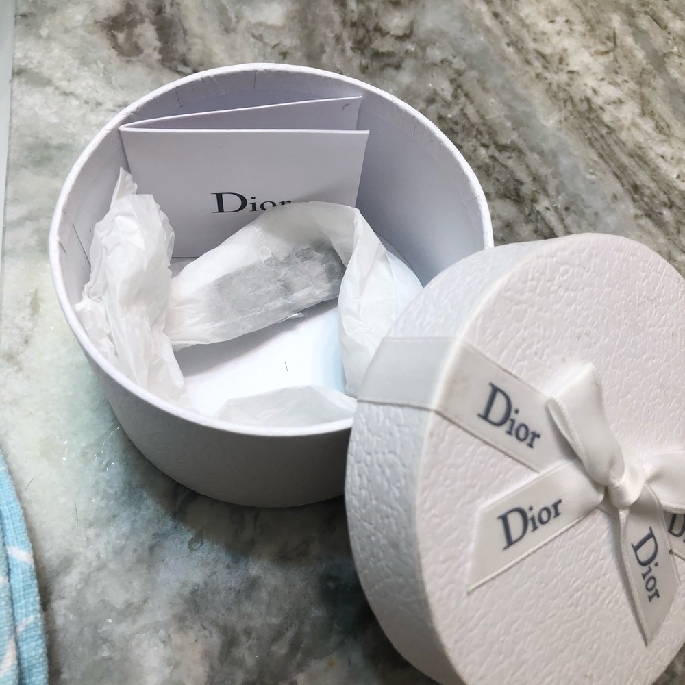 👑 Dior beauty charm bracelet brand new